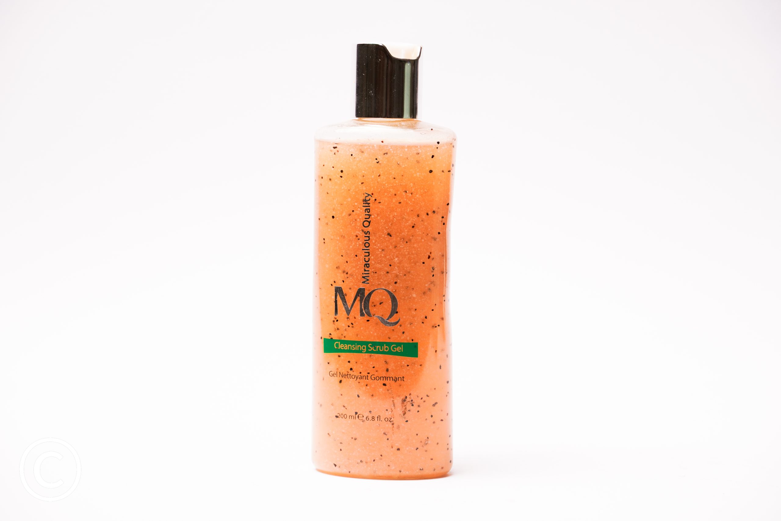 d(1)300 (167) ژل پاک کننده اسکراب ام کیو برای پوست های مختلط تا چرب