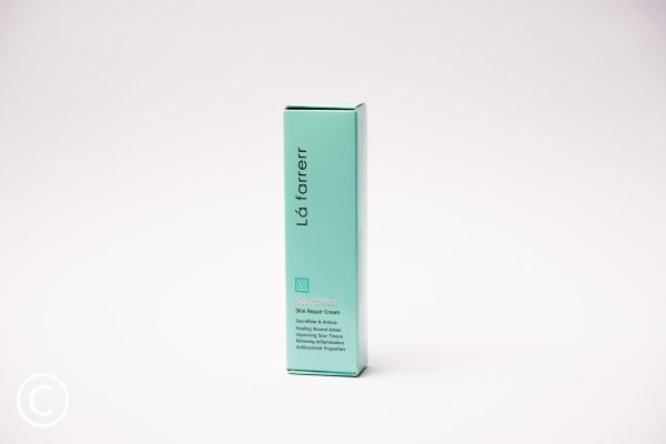 کرم ترمیم‌کننده پوست سوکرانیکا لافارر