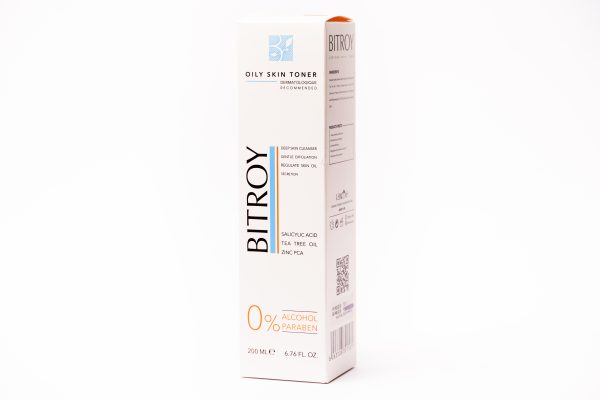 محلول پاک کننده آرایش بیتروی مناسب پوست چرب