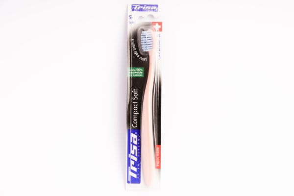 مسواک تریزا مدل کامپکت سافت